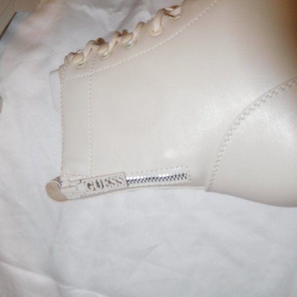GUESS Gwforina Ivory Chunky Combat Boots--Size 10 NWT - Picture 6 of 9